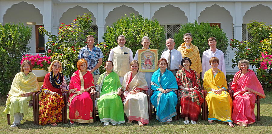 Группа в Брахмастане Индии